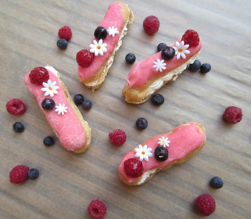 Eclairs – Patisserie Maison Giveaway