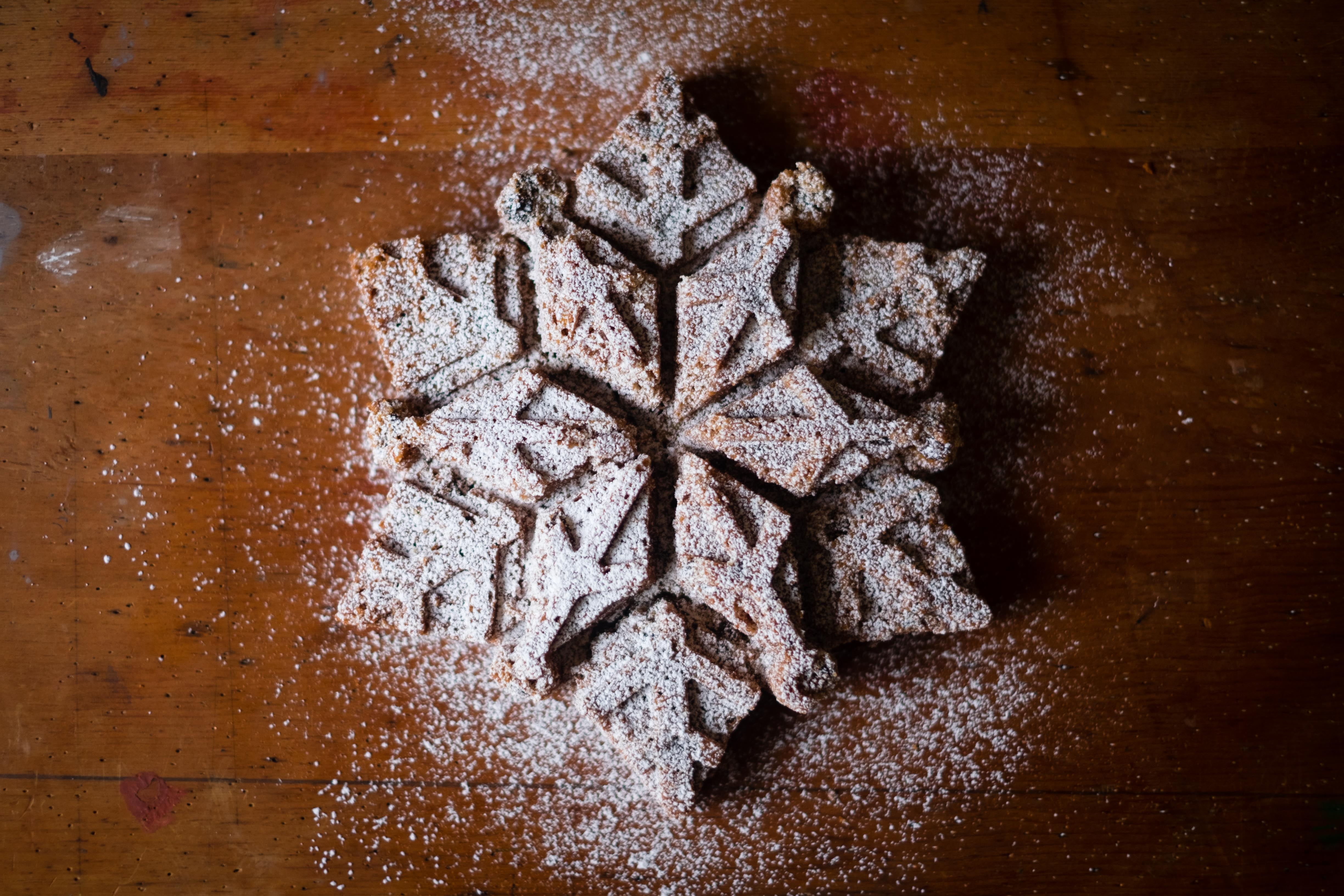 Snowflake Cake - Patisserie Makes Perfect