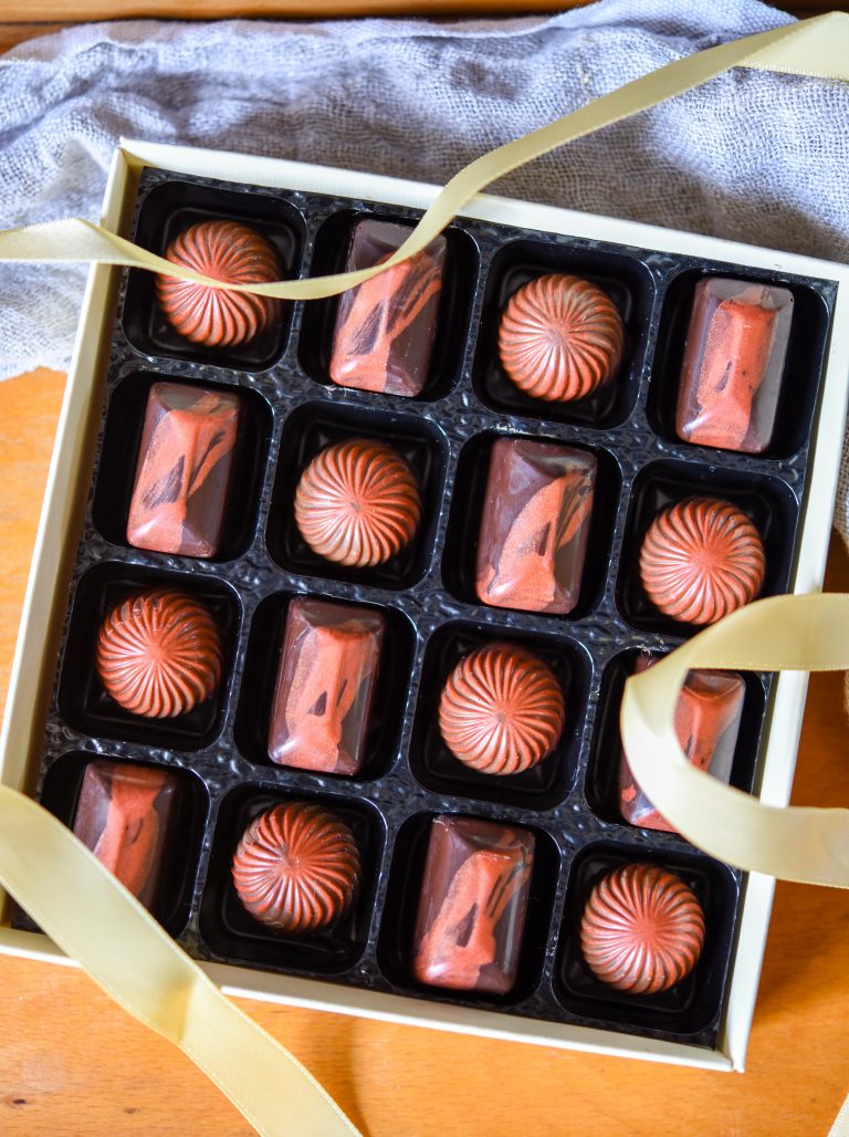 Easter Eggs and Chocolates + How to Temper Chocolate Patisserie Makes