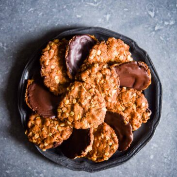 Homemade Chocolate Hobnobs